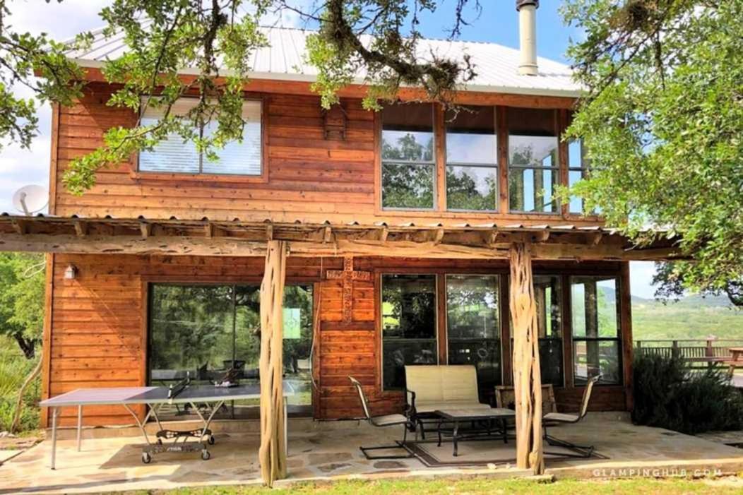 Hotel Rockin' B Ranch Bluff House Pipe Creek Exterior foto